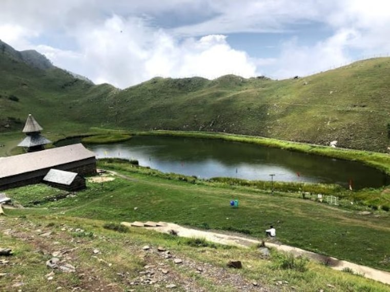 Parashar Lake-1